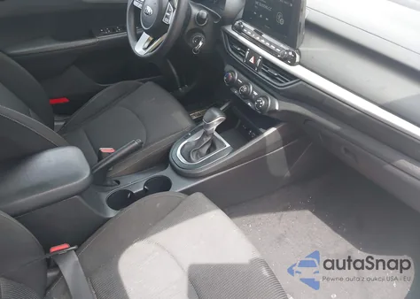 2020 Kia Forte Lxs z USA, uszkodzony, nr VIN 3KPF24AD5LE256529